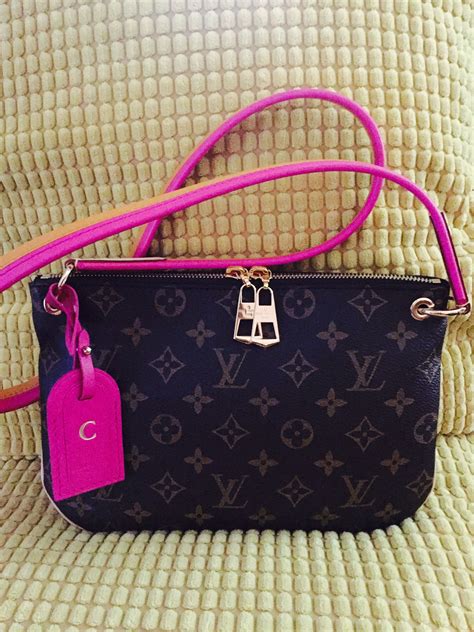 louis vuitton bag pink lining|louis vuitton pink crossbody bag.